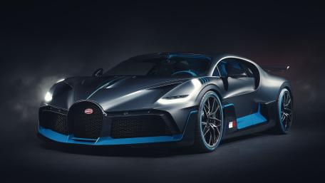 Dark Bugatti Chiron Spotlight wallpaper