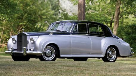 Timeless Rolls Royce Silver Cloud wallpaper
