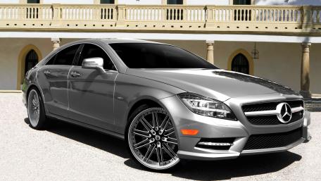 Silver Mercedes Benz Luxury Sedan wallpaper