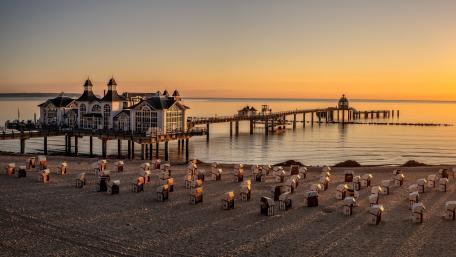 Golden Sunset at Sellin Pier wallpaper