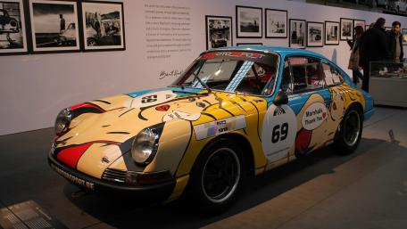 Pop Art Porsche 911 Classic Race Car wallpaper