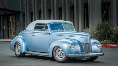 Vintage Blue Convertible Hot Rod wallpaper