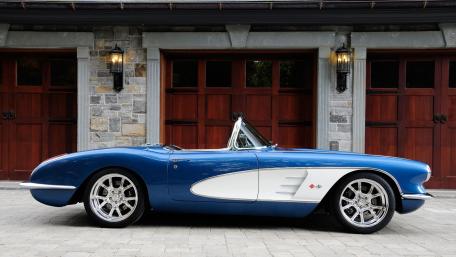Vintage Corvette Glide wallpaper