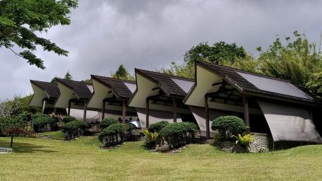Ilaya Highlands Cabins wallpaper