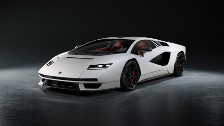 Lamborghini Countach on Dark Stage wallpaper