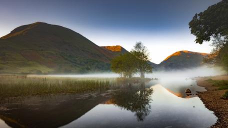 Misty Valley Lake at Dawn wallpaper