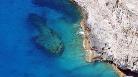Turquoise Coastline Serenity wallpaper