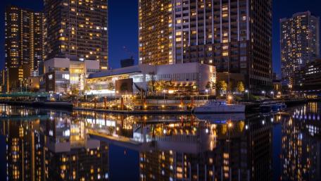 Tokyo Harbor Lights Reflected in Shibaura Bay wallpaper