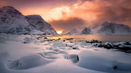 Snowy Lofoten Glow at Sunset wallpaper
