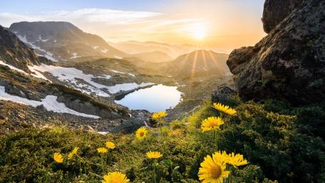 Sunrise Over Seven Rila Lakes wallpaper