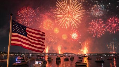 Harbor Fireworks wallpaper