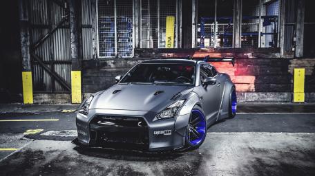 Aggressive Silver Nissan GT R Street Beast wallpaper