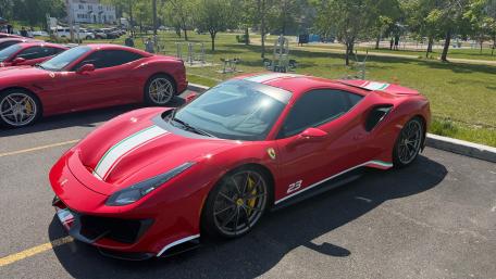Ferrari 488 Pista Meet in Québec Park wallpaper