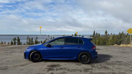 Volkswagen Golf R Coastal Drive wallpaper