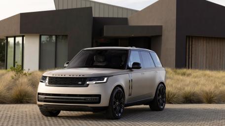 Land Rover Range Rover P530 First Edition wallpaper