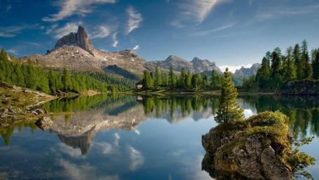 paisagem montanhosa wallpaper