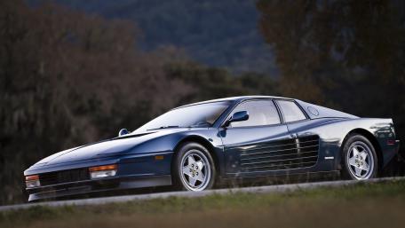 Classic Ferrari Testarossa Elegance wallpaper