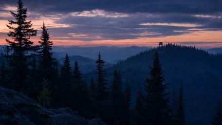 View Across The Valley wallpaper