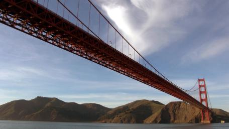 Golden Gate Span Over Blue Bay wallpaper