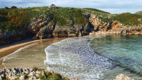 Hidden Cove Coastal Serenity wallpaper