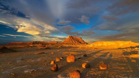 Golden Light Over Factory Butte wallpaper