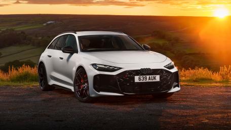 Audi RS 5 Avant Sunset Drive wallpaper