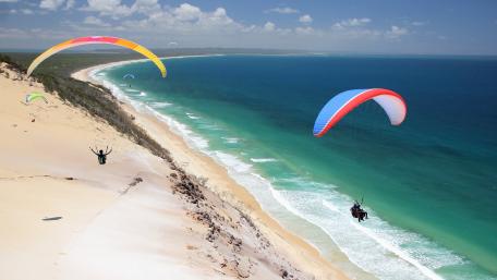 Majestic Paragliding Adventure wallpaper