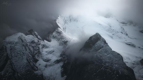 Rugged dolomites - Monochrome photography wallpaper