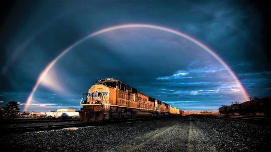 train-under-the-rainbow-backiee