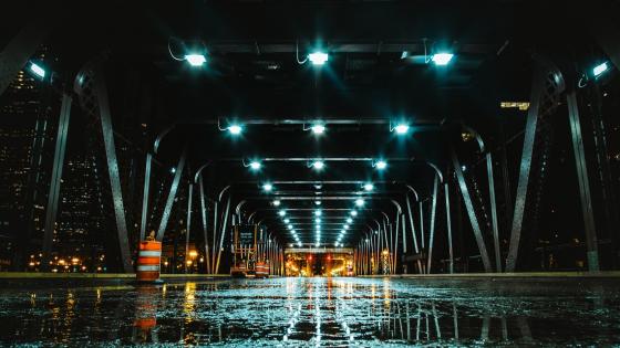 Rainy Bridge in Chicago wallpaper