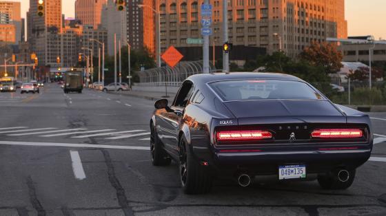Equus Bass 770 Cruising in Urban Twilight wallpaper