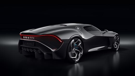 Bugatti La Voiture Noire Elegance in Motion wallpaper