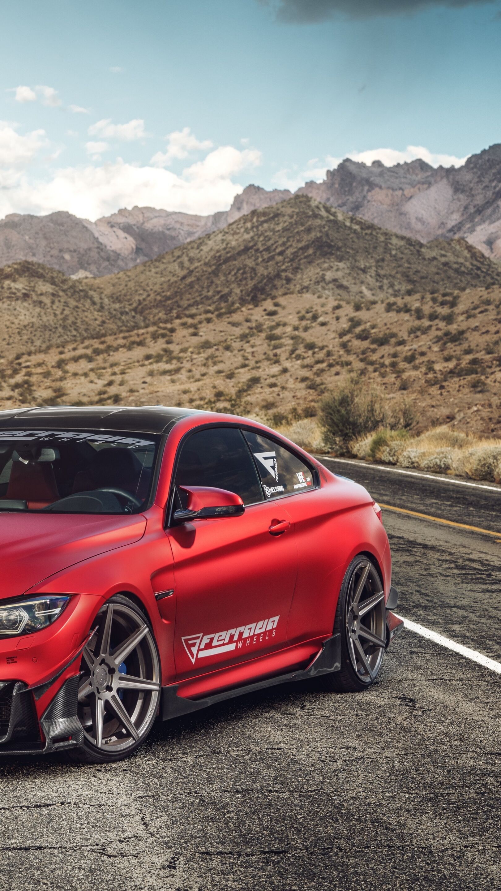 BMW M4 Duo on Desert Highway in Crisp 5K Detail - backiee