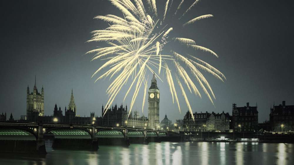 London Fireworks wallpaper