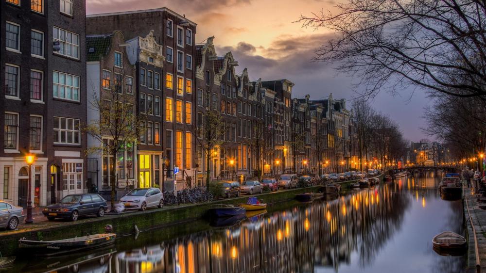 Amsterdam canal wallpaper