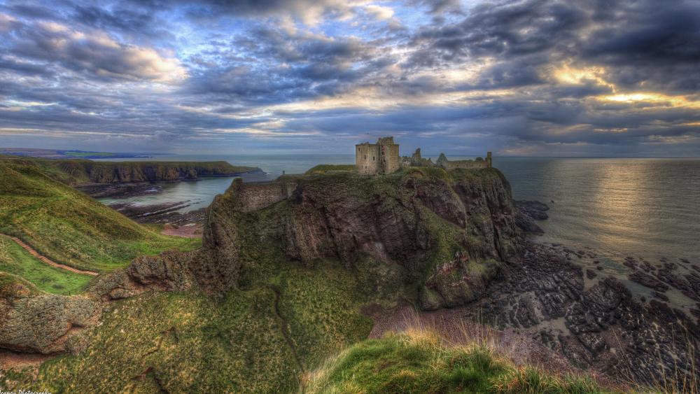 Dunnottar Castle - Scotland wallpaper