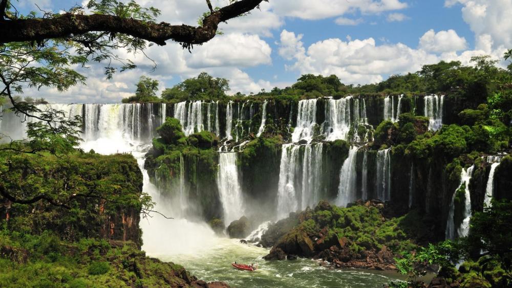 Iguazu Falls - Argentina wallpaper