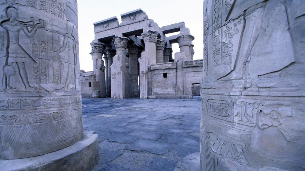 Temple of Kom Ombo (Kom Ombo, Aswan, Egypt) wallpaper