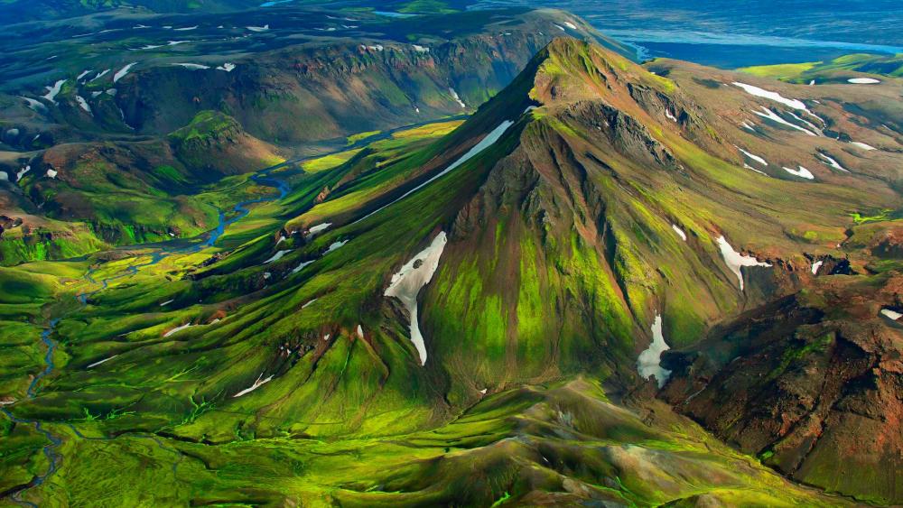 Landmannalaugar - Fjallabak Nature Reserve, Iceland wallpaper