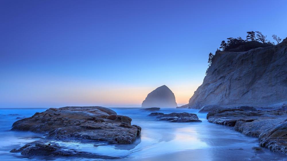 Pacific Ocean Blue Moment wallpaper