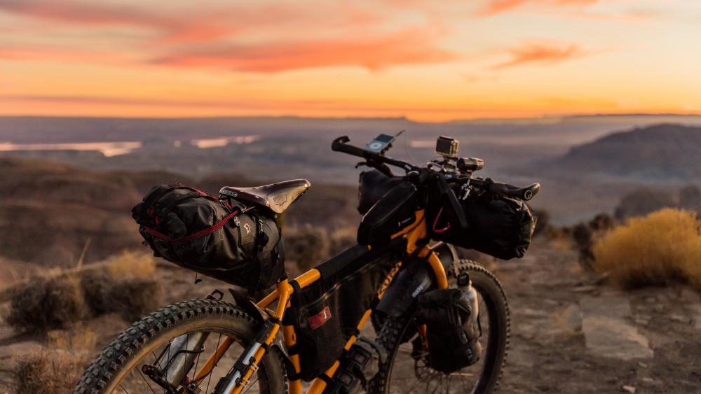 Mountain bike trip wallpaper