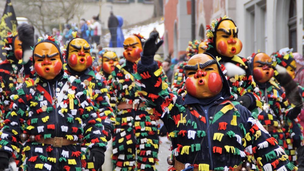 Carnival in Holland wallpaper