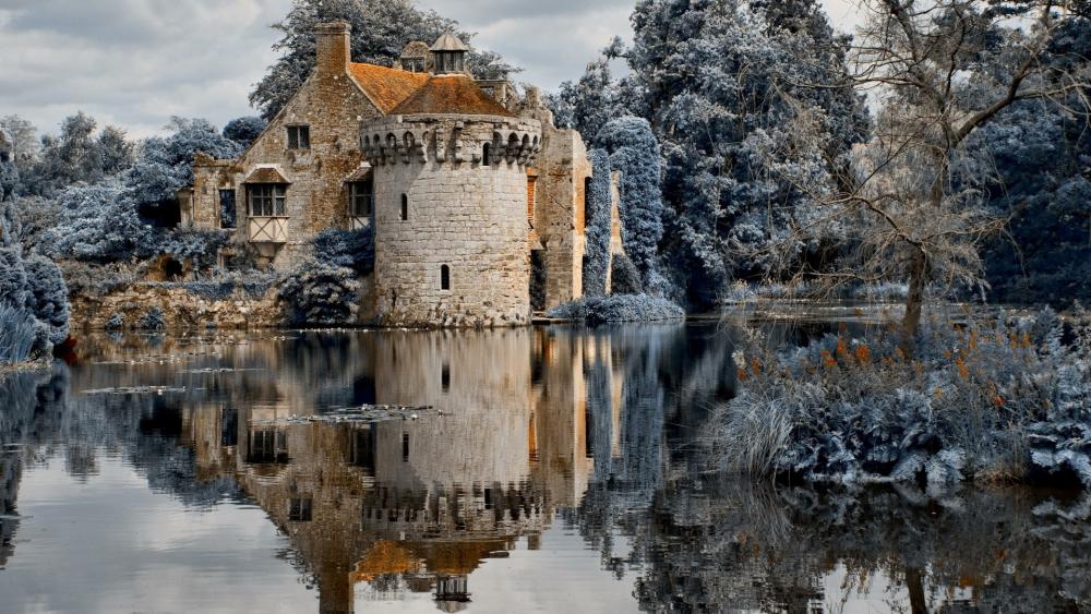 Scotney Castle (Lamberhurst, UK) wallpaper