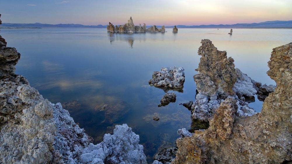 Mono Lake wallpaper - backiee