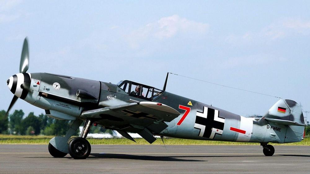 Messerschmitt BF 109 wallpaper