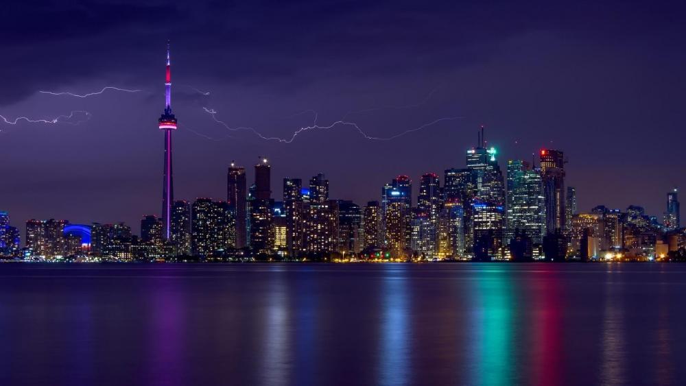 Lightning over Toronto wallpaper