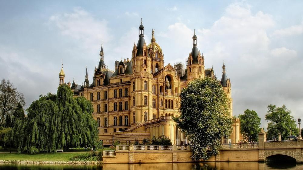 Schwerin Castle wallpaper