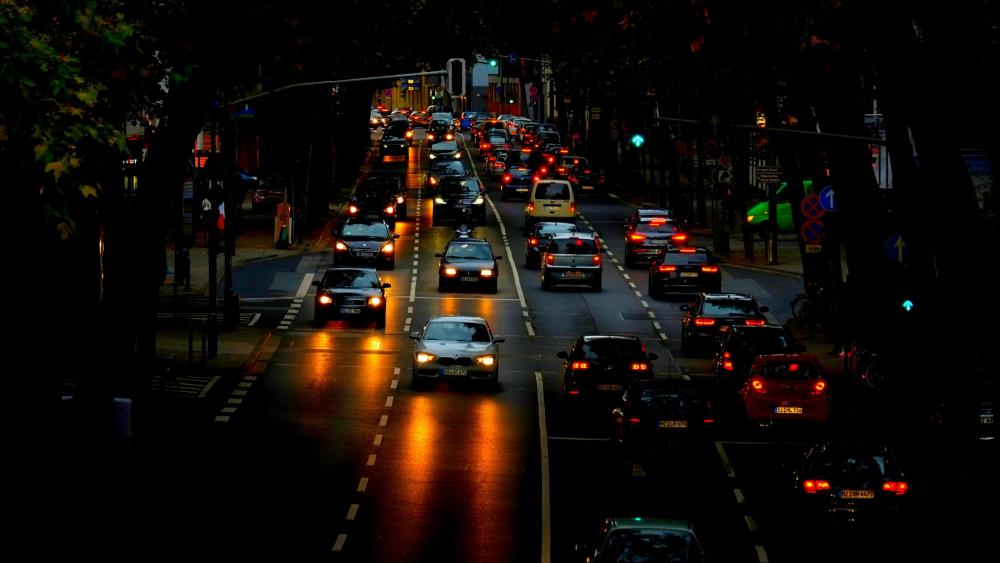 Night lights (Rheinstrasse, Mainz, Germany) wallpaper