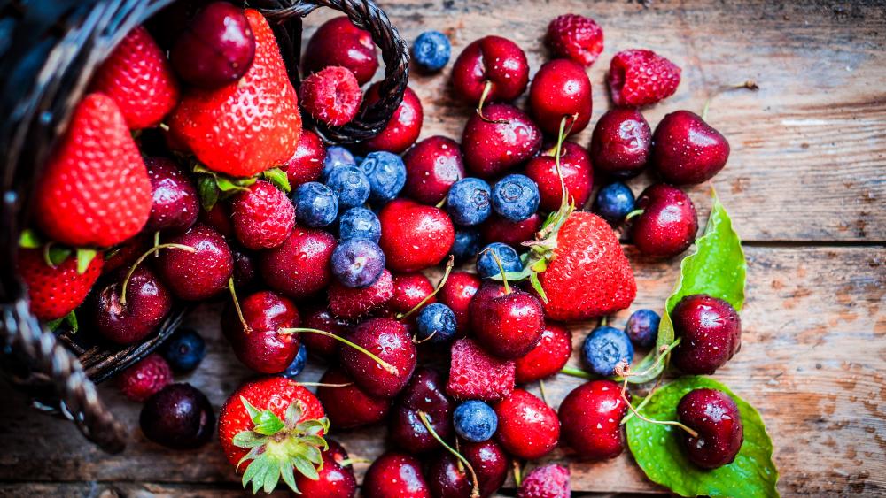 Fresh fruits wallpaper