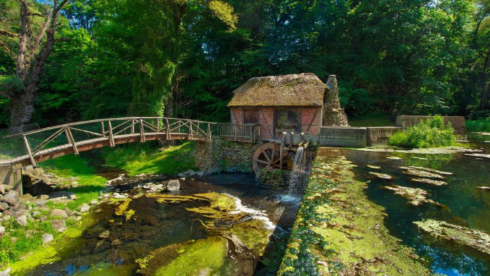 Gomez Mill House in Marlboro, New York wallpaper